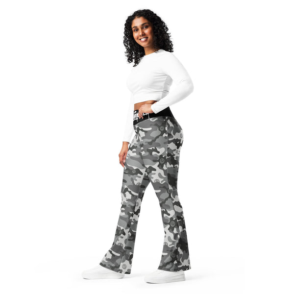 Snow Camo Flare Leggings